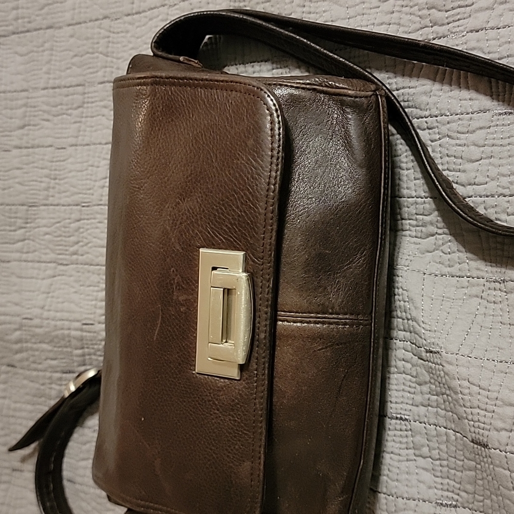 Tigananello leather handbag